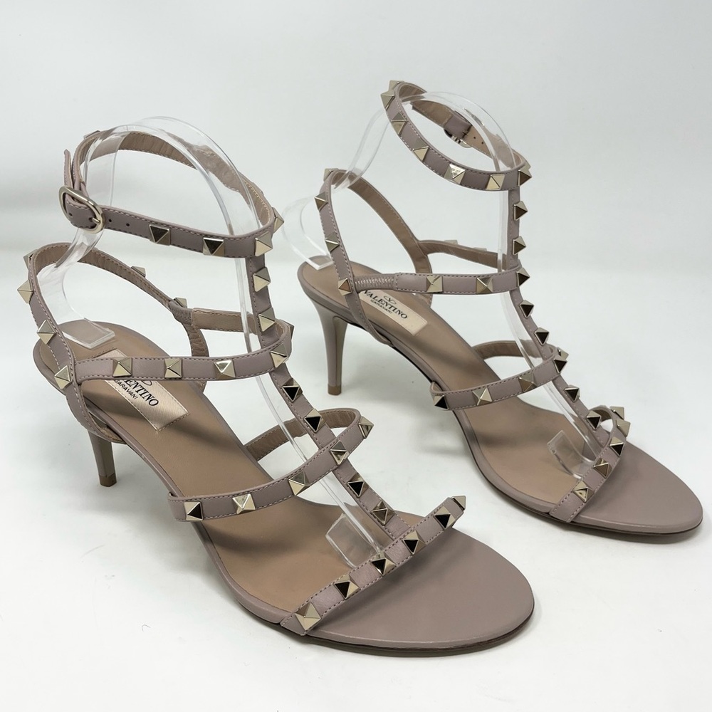 NEW Valentino Garavani Cage Rockstud Nude Leather Sandal Mid Heel 39 EU 9 US